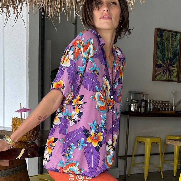 Chasing Unicorns Volcano Silk Crepe Short Sleeve Shirt - Picture 2 of 8